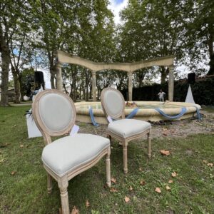 Chaise Médaillon