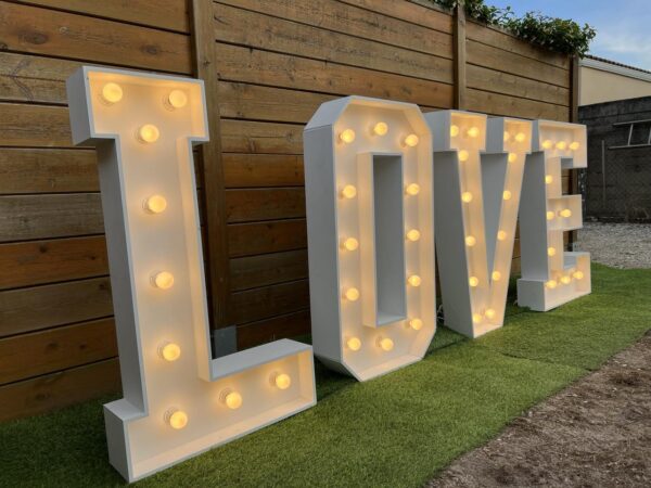 LOVE XXL – Image 2