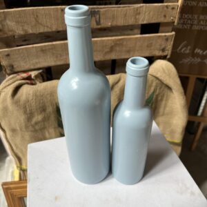 Bouteille de vin bleu tendre