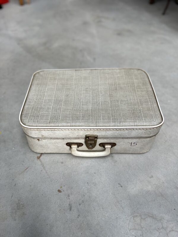 Valise vintage Trésor de Lune – Image 2