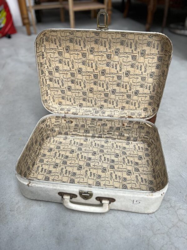 Valise vintage Trésor de Lune – Image 3